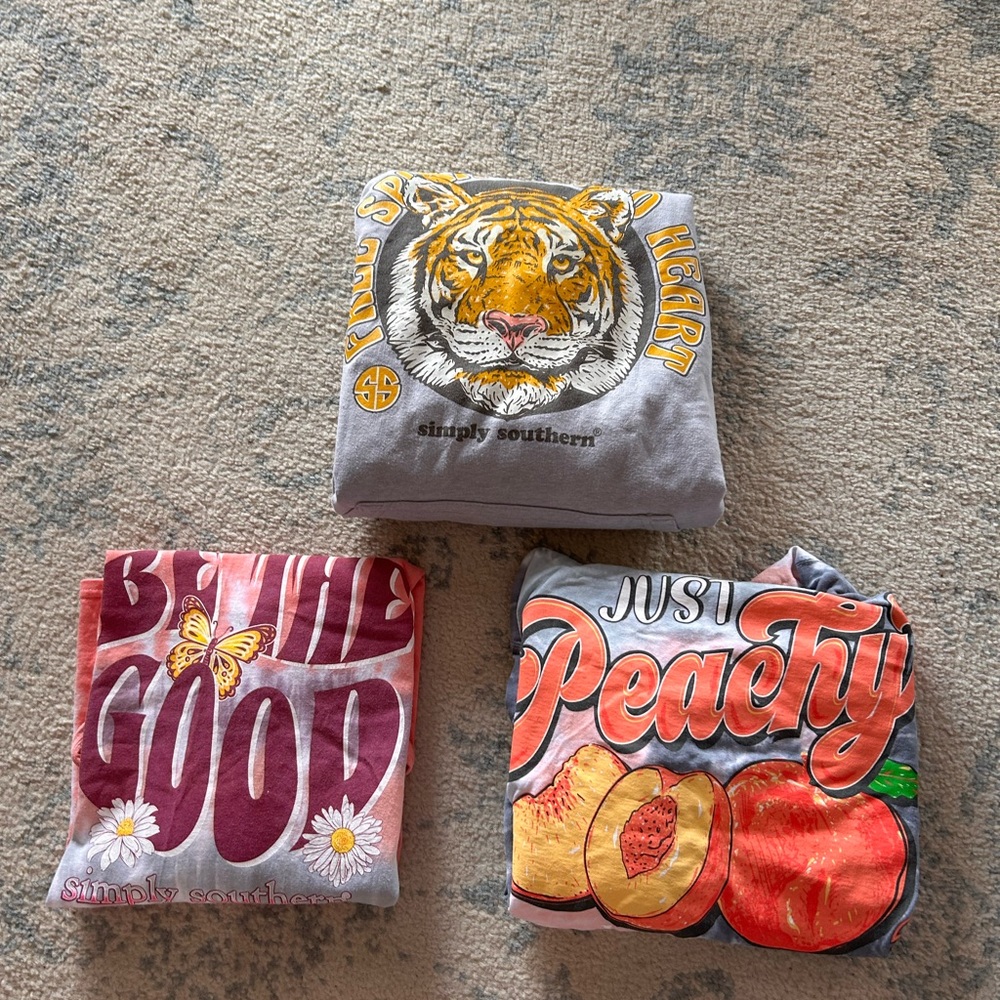 Simply Southern Graphic Tees long sleeve- Tiger, Butterfly, Peach